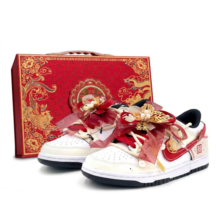 Nike Nike Dunk Blissful Union Leather Slip Resistant Abrasion Resistant Low top Skateboard Shoes Unisex Red