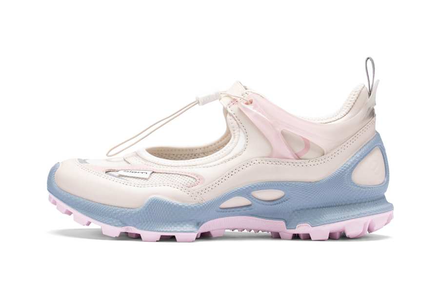 Ecco SS26 Walking And Hiking Women's Shoes Collection Cow Leather Low top Casual Shoes Women's Ice White 803653