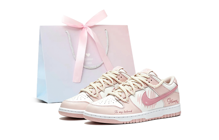 Nike Nike Dunk Low top Skateboard Shoes Women's Pink