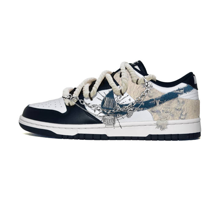 Nike Nike Dunk Abrasion Resistant Abrasion Resistant Low top Skateboard Shoes Men's Black White