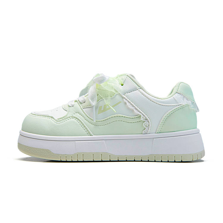 WARRIOR Skateboard Shoes Women's Low Top White Green
