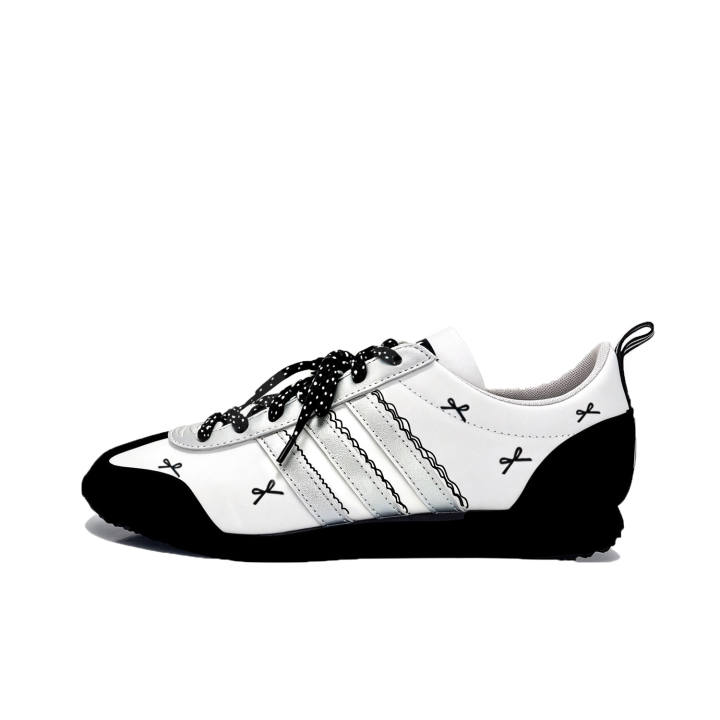 Adidas Adidas VS JOG 2.0 German Army Trainers Unisex Low Top Black/White