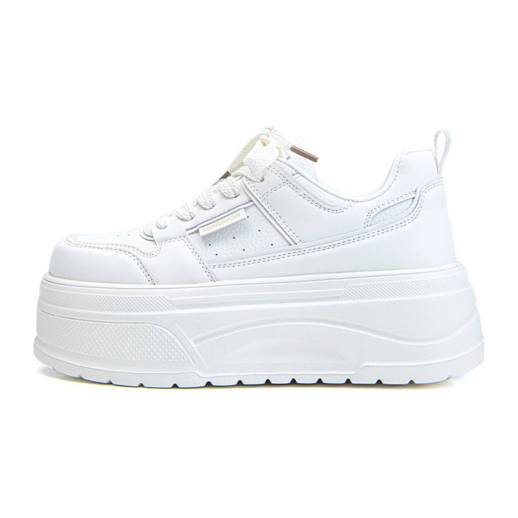 WARRIOR Skateboard Shoes Women's Low Top White Khaki Hidden Wedge