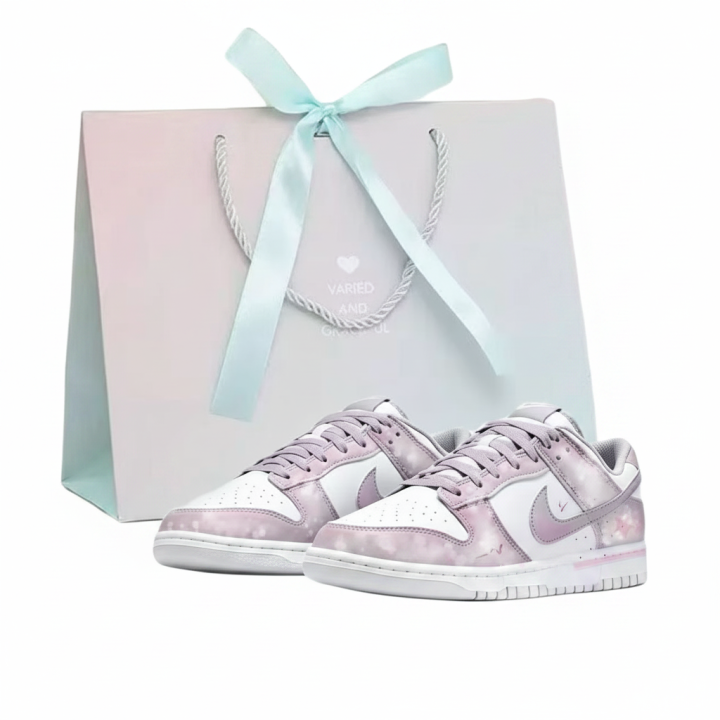 Nike Nike Dunk Skateboard Shoes Unisex Low Top Pink