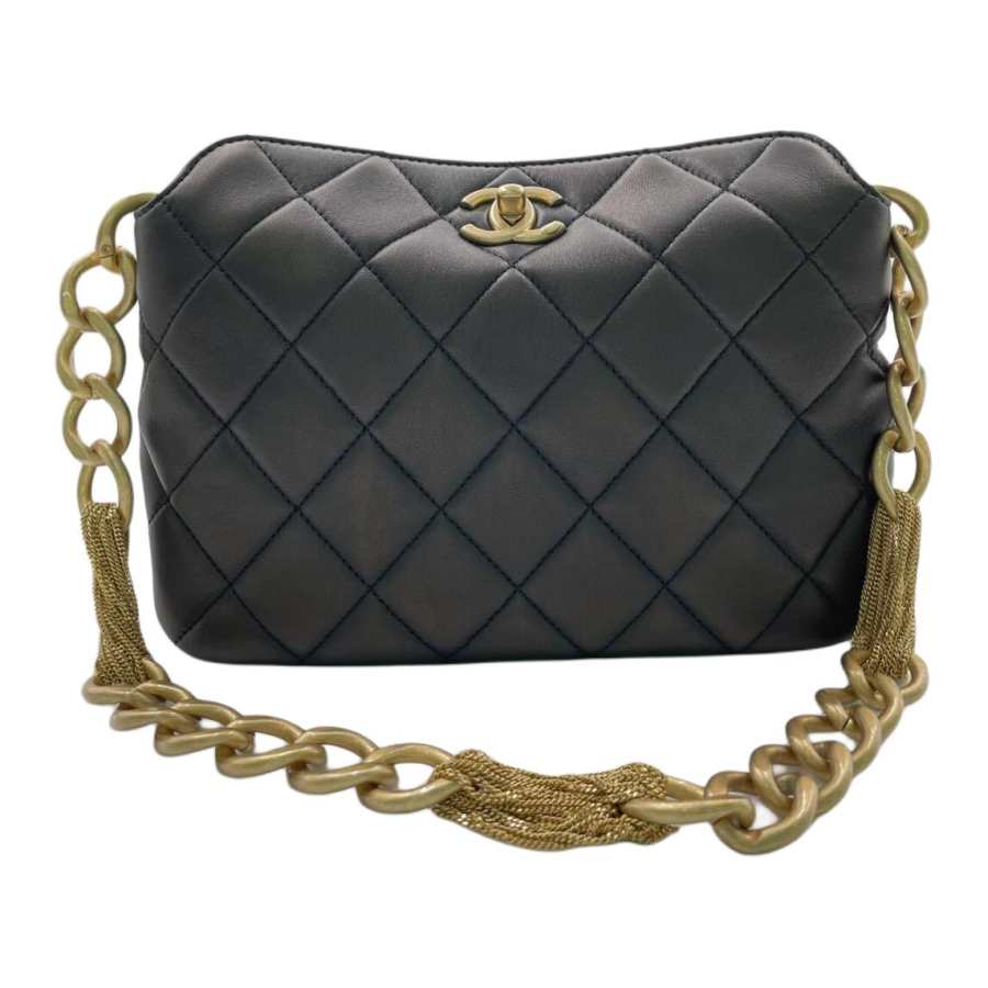 CHANEL CHANEL Shoulder Bags