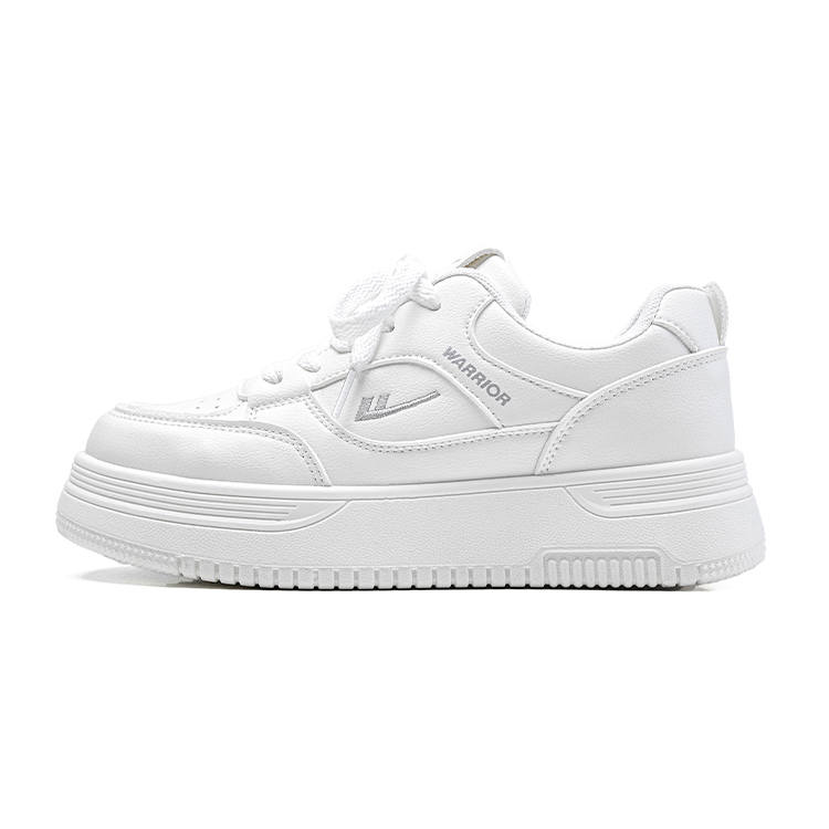 WARRIOR WARRIOR Skateboard Shoes Women's Low Top White