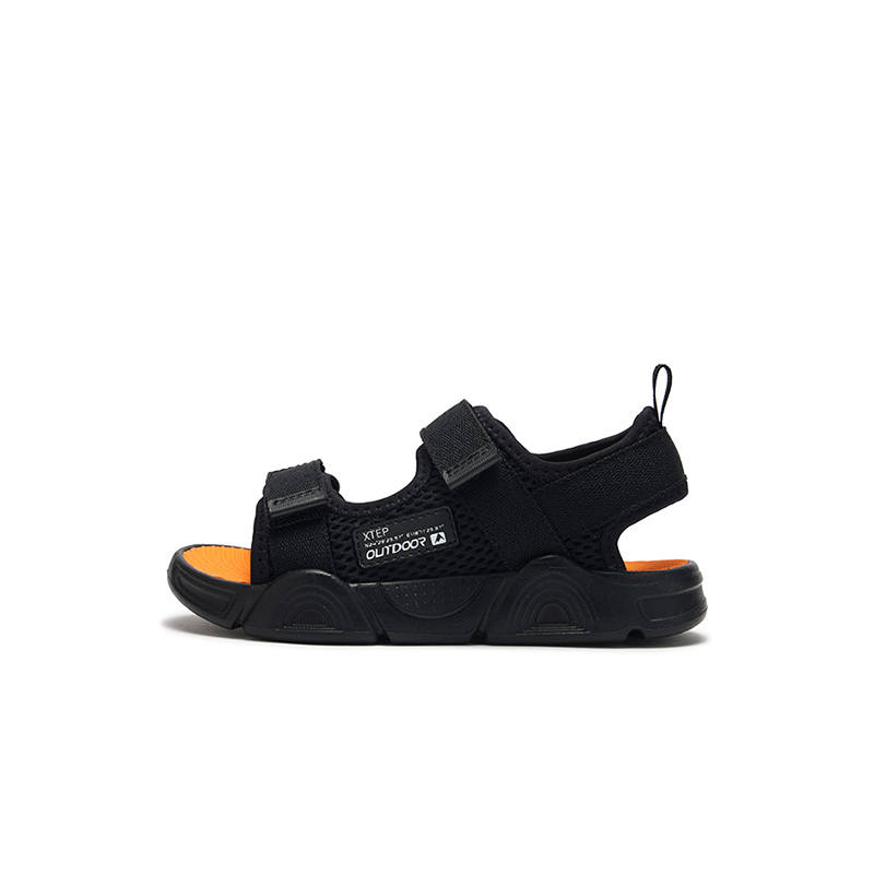 XTEP Abrasion Resistant, Breathable, Slip Resistant Low top Sandal Black Unisex