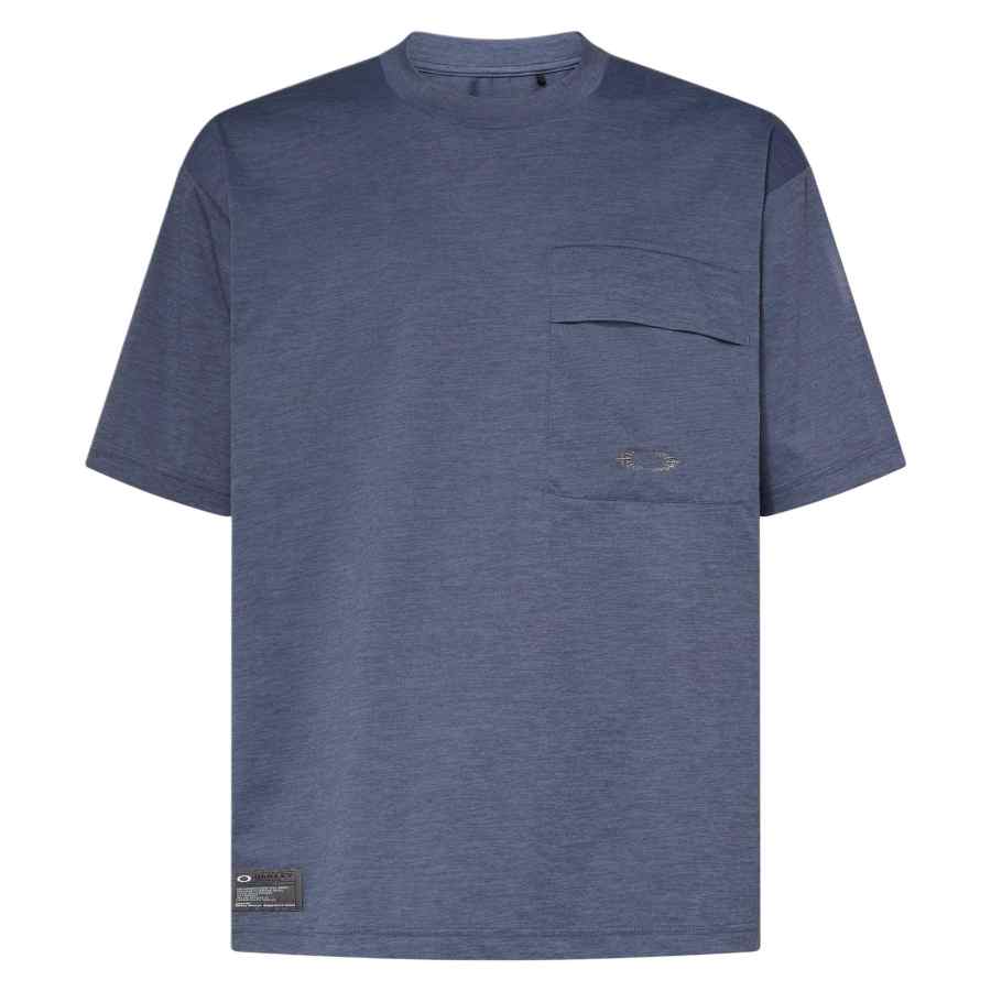 Oakley T Shirts Men's Gray Dust Crew Neck Moderate Straight Fit