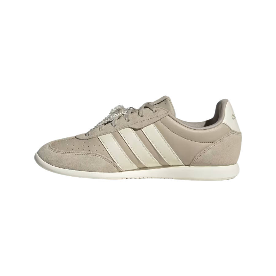 Adidas Adidas BARREDA LO Training Shoes Women's Low Top Magical Beige/Ecru/Magical Beige