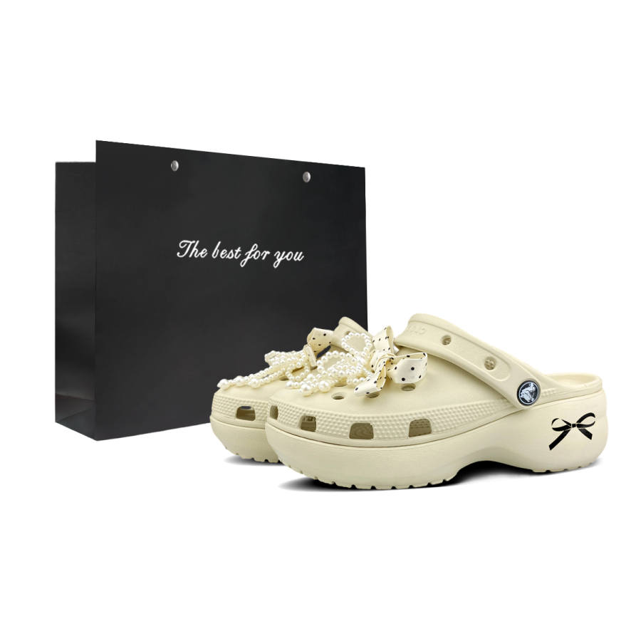 Crocs Crocs Classic Platform Clog Clogs Women's
