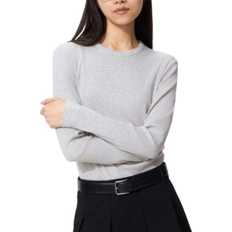 UNIQLO T Shirts Women's Light Gray Crew Neck