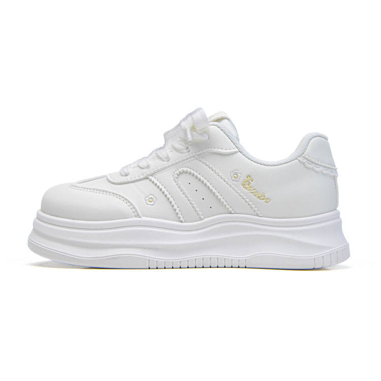 WARRIOR WARRIOR Skateboard Shoes Women's Low Top White