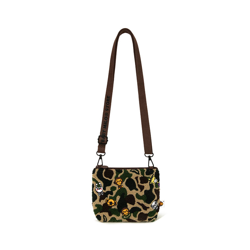 BABY MILO STORE BY A BATHING APE Crossbody Bags Green