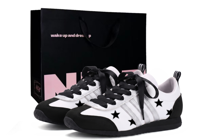 Adidas Adidas VS JOG 2.0 German Army Trainers Unisex Low Top White