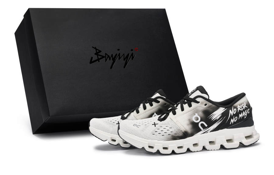On Cloud X4 Running Shoes Women's Low Top Black/White/Gray