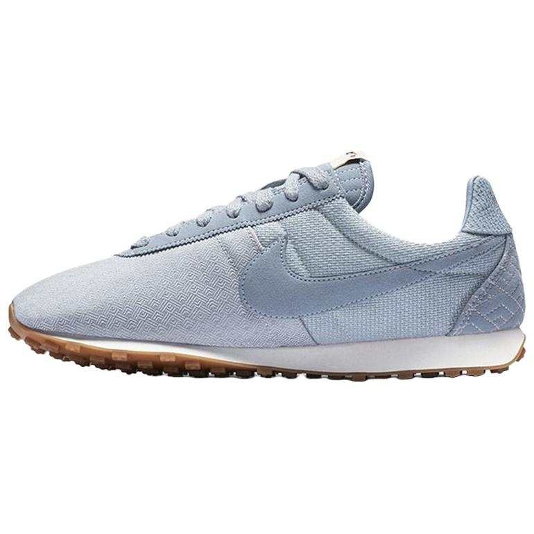 Nike Nike Pre Montreal Racer Running Shoes Women's Low Top Blue