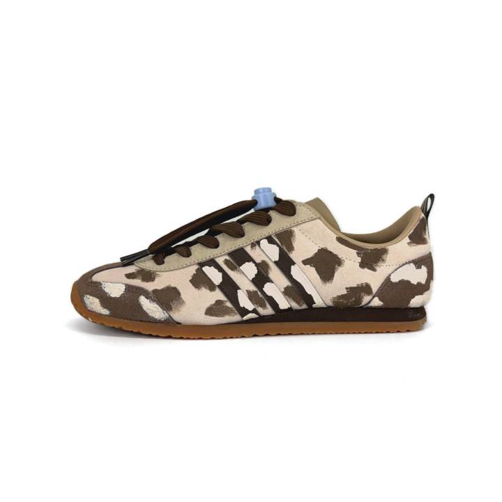 Adidas Adidas VS JOG 2.0 German Army Trainers Unisex Low Top Brown/White