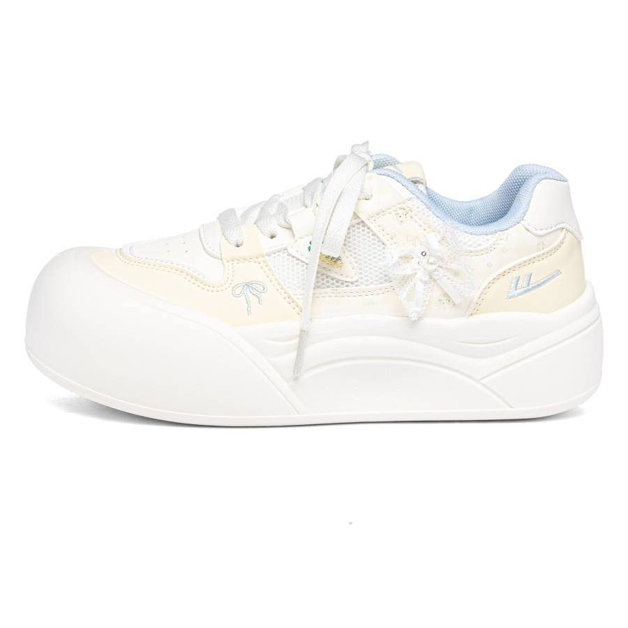 WARRIOR Skateboard Shoes Women's Low Top Beige Yellow