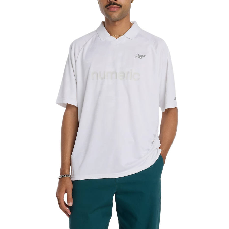 New Balance New Balance T Shirts Men's White Lapel Moderate Straight Fit