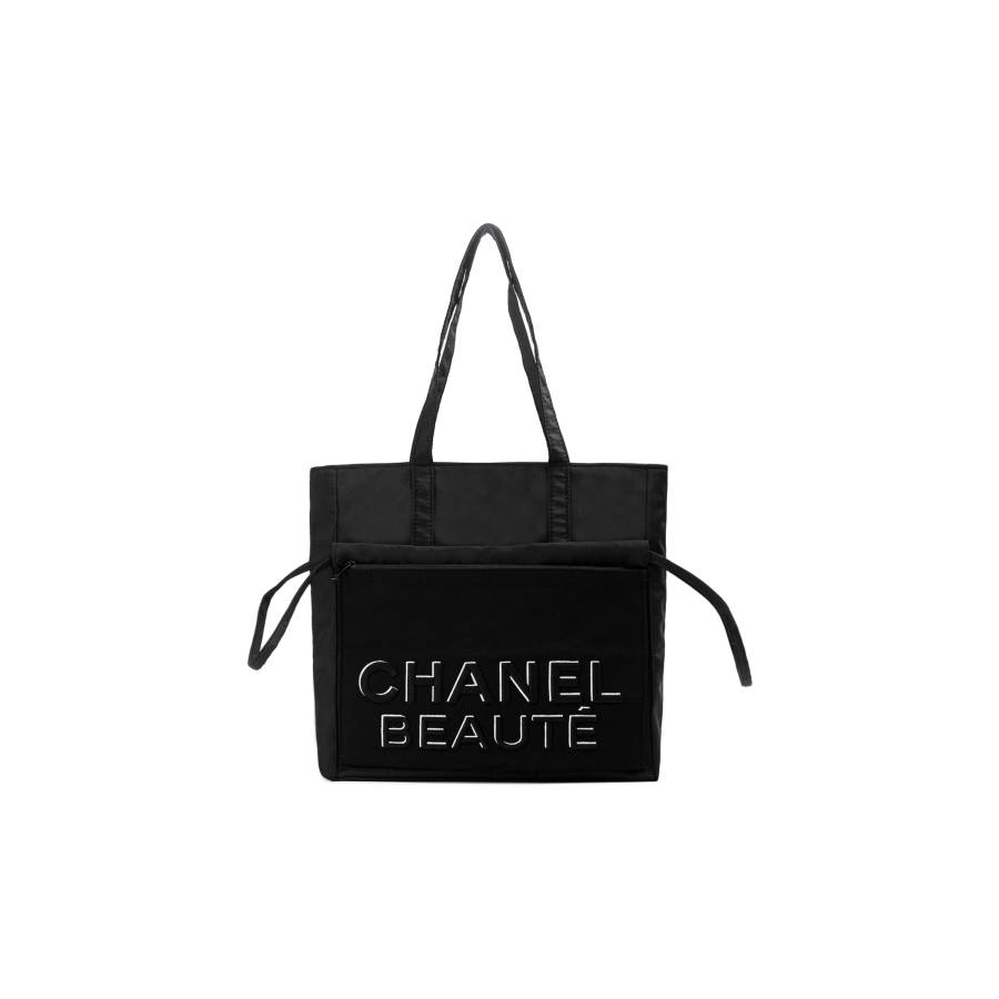 CHANEL CHANEL Makeup & Toiletry Bags Unisex