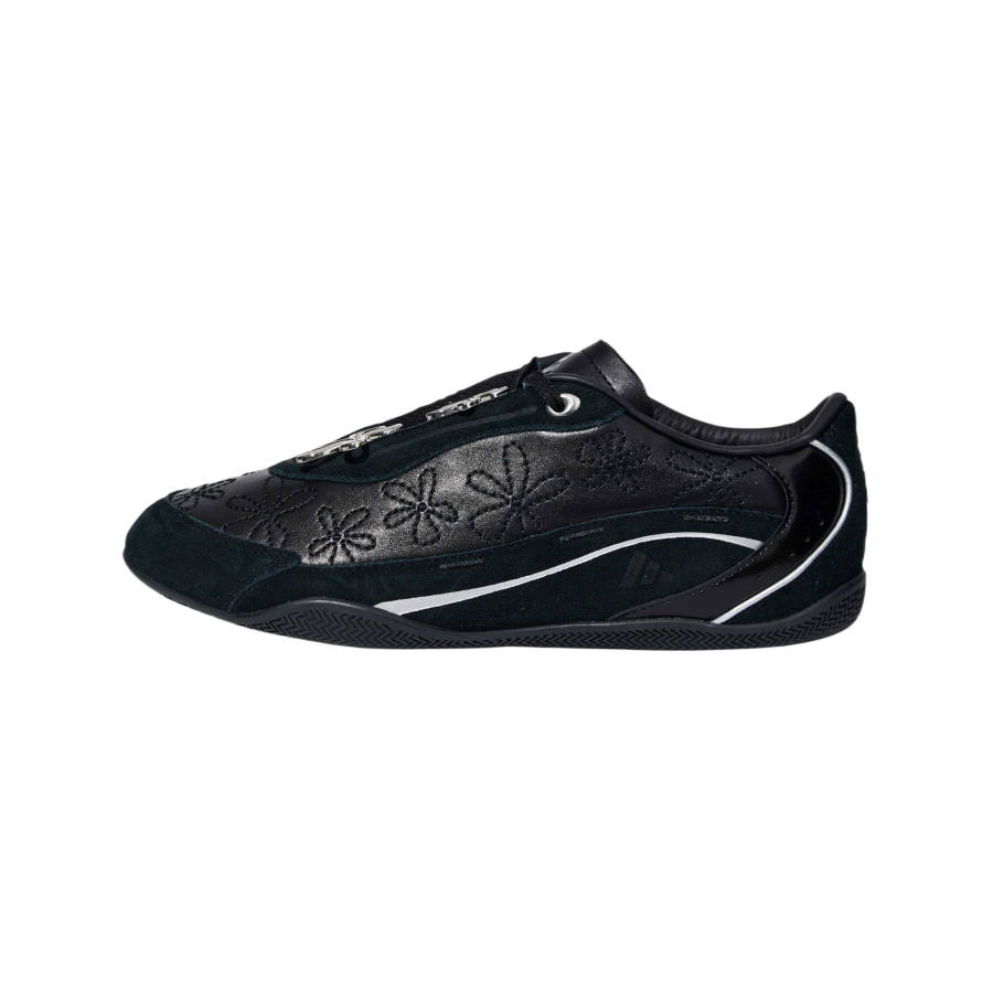 Adidas Adidas URBAN REVERIE 2.0 Casual Shoes Women's Low Top Black/Metallic Silver/Dark Gray