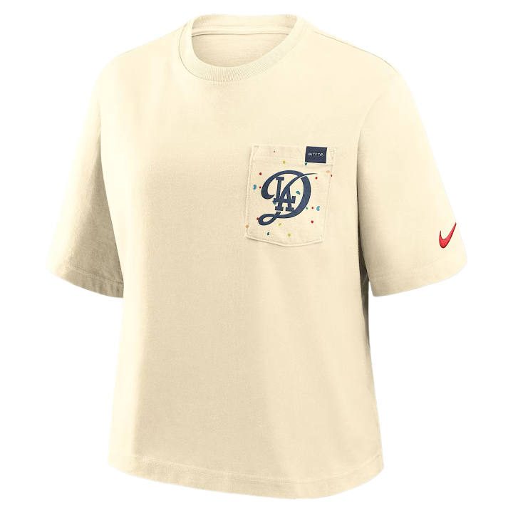 Nike Nike T Shirts Women's Cream Crew Neck Moderate