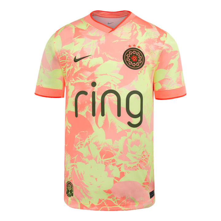 Nike Nike Kids T Shirts V Neck Moderate