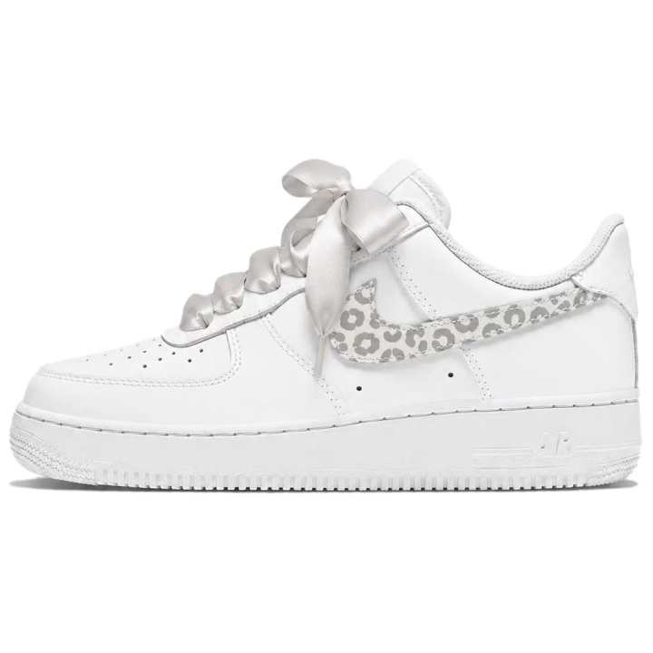 Nike Nike Air Force 1 Skateboard Shoes Women's Low Top White Gray Silver Colorway