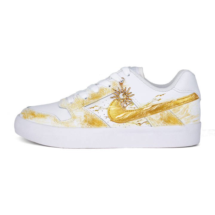 Nike Nike SB Delta Skateboard Shoes Unisex Low Top Gold