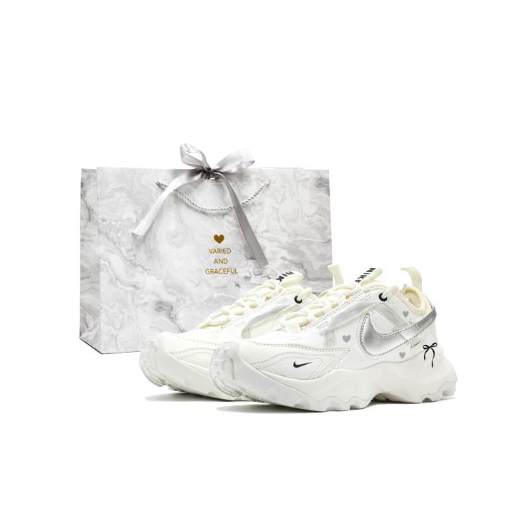 Nike Nike TC 7900 Casual Shoes Unisex Low Top White & Silver
