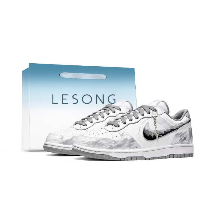Nike Nike Dunk Skateboard Shoes Unisex Low Top White