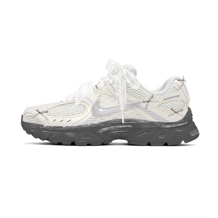 Nike Nike V5 RNR Running Shoes Women's Low Top Gray
