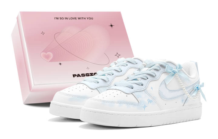 Nike Nike Court Borough Skateboard Shoes Women's Low Top White