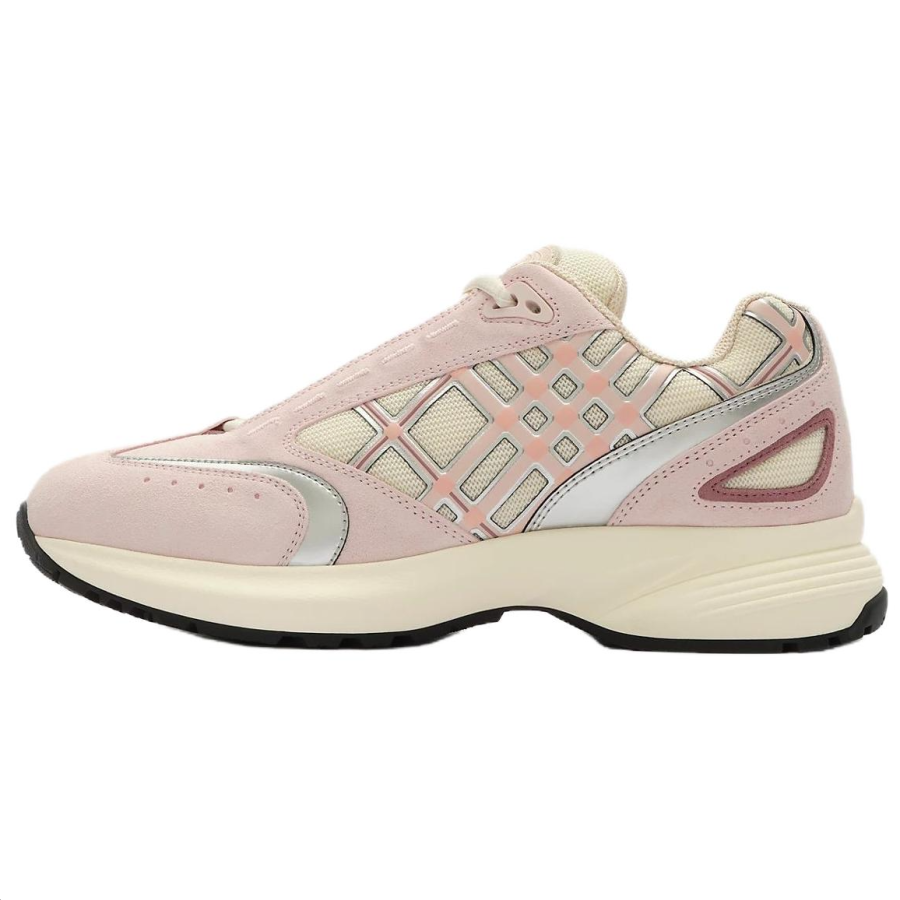 Burberry Casual Shoes Women's Low Top Pink