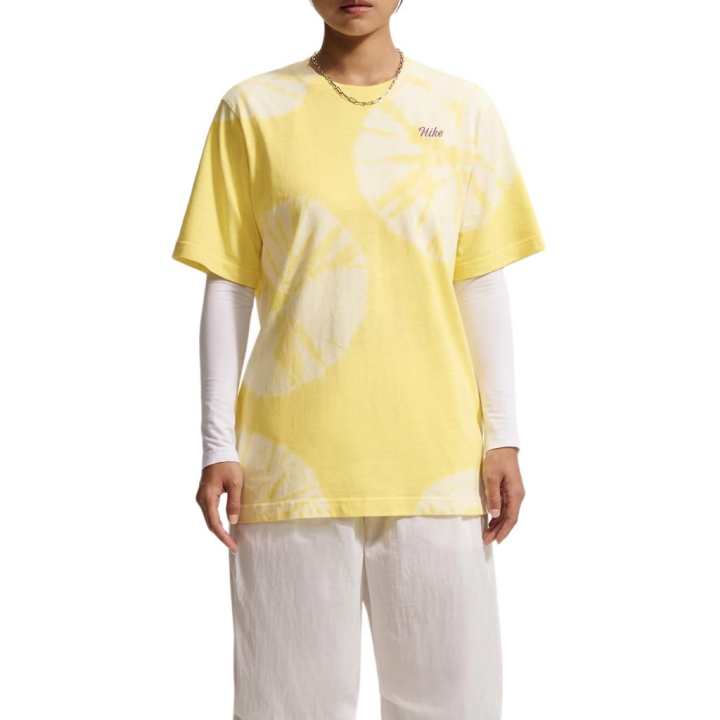 Nike Nike Quick Dry T Shirts Women's Yellow Crew Neck Moderate