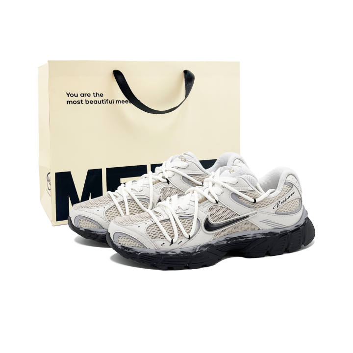 Nike Nike V5 RNR Running Shoes Unisex Low Top Ecru Gray
