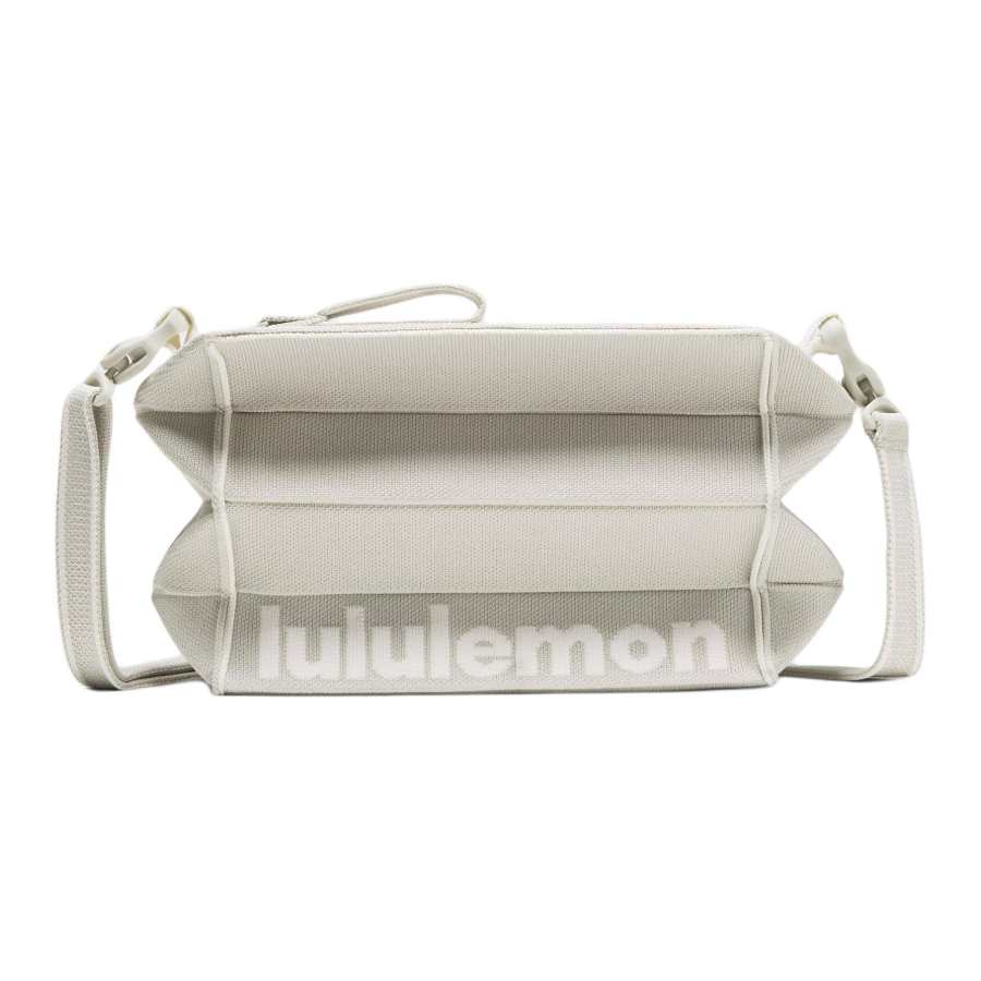 Lululemon Crossbody Bags Misty Meadow Green/Light Ivory/MHAZ/LTIV
