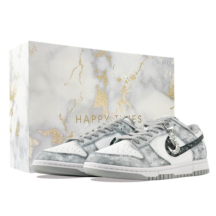 Nike Nike Dunk Skateboard Shoes Unisex Low Top White Gray Black Colorway