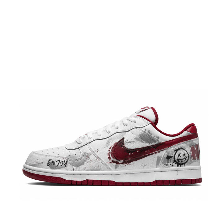 Nike Nike Big Skateboard Shoes Men's Low Top Beige/Red/Gold
