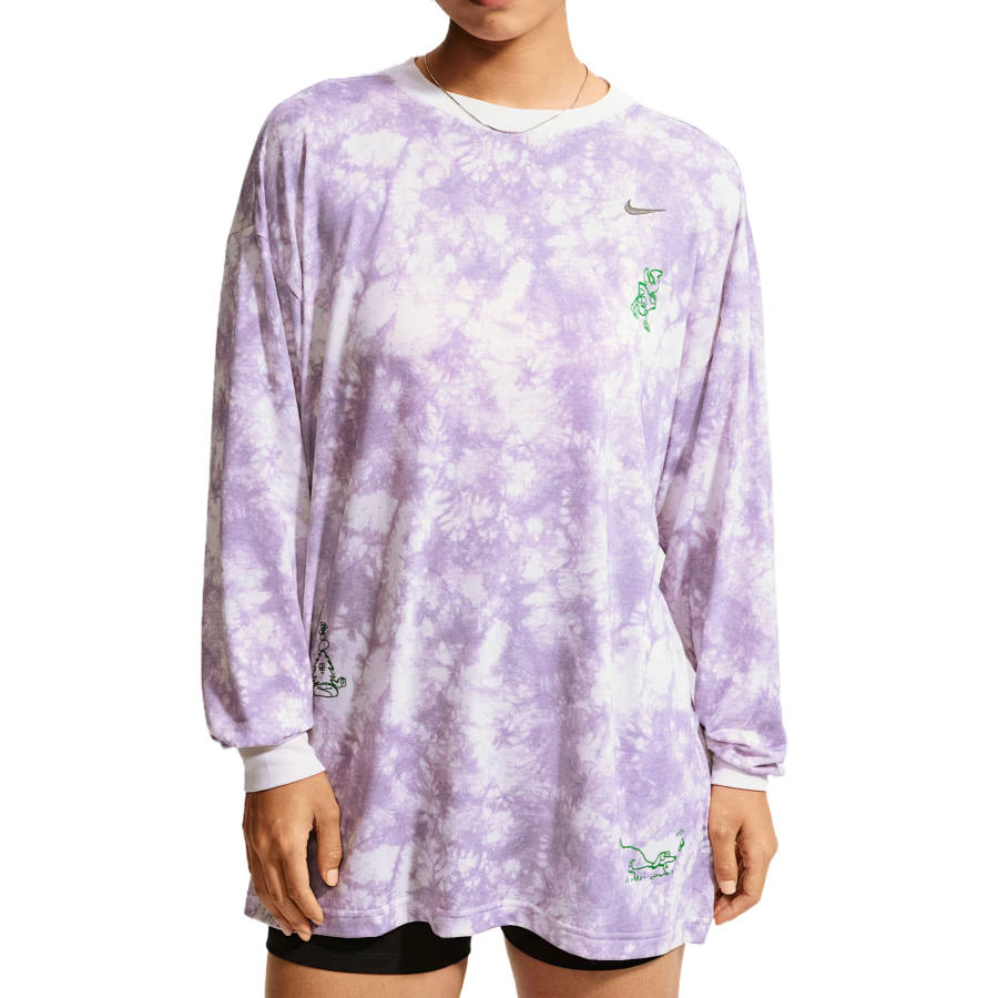 Nike Nike Sportswear T Shirts Women's Monarch Purple Crew Neck Moderate