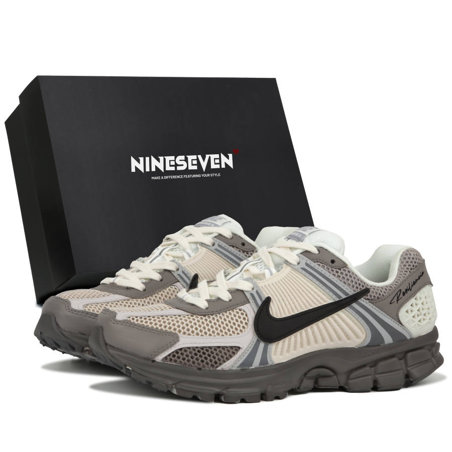 Nike Nike Zoom Vomero 5 Running Shoes Men's Low Top Brown/Gray/Black
