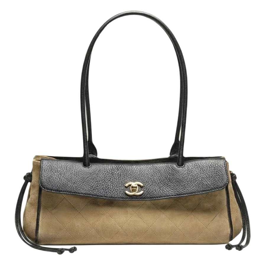 CHANEL CHANEL Shoulder Bags