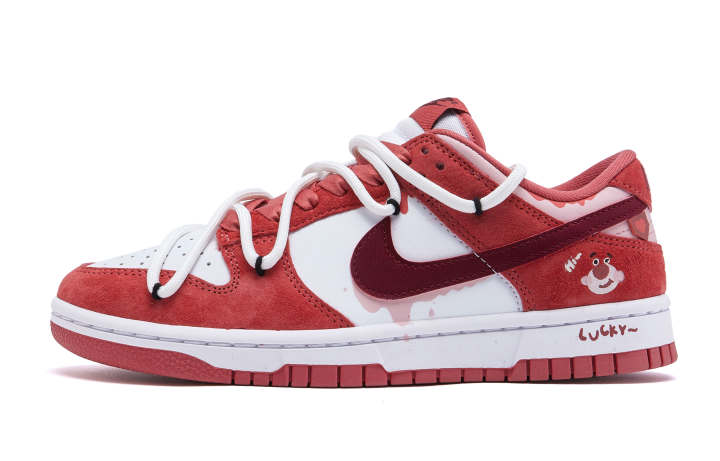 Nike Nike Dunk Skateboard Shoes Women's Low Top White/Pink