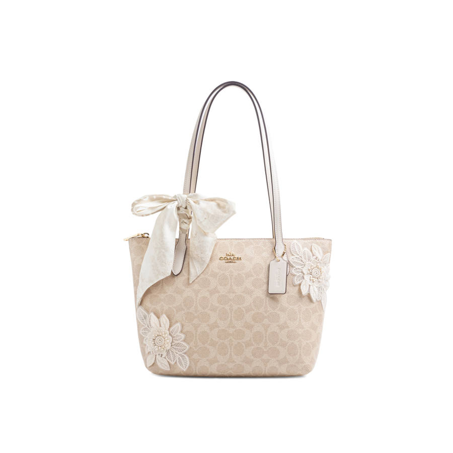 COACH COACH Fiona Shoulder Bags