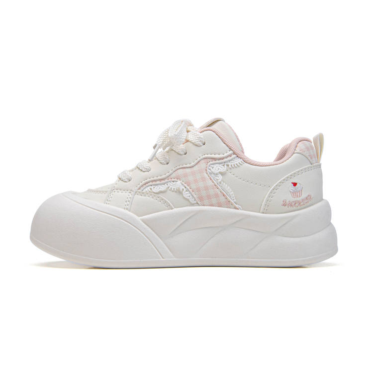 WARRIOR Skateboard Shoes Women's Low Top Beige Pink