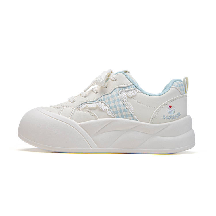 WARRIOR Skateboard Shoes Women's Low Top Beige Green