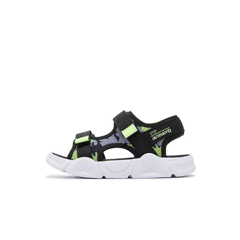 XTEP Cushioning Abrasion Resistant Slip Resistant Low top Sandal Black Green Children Aged 3 7 Years Old