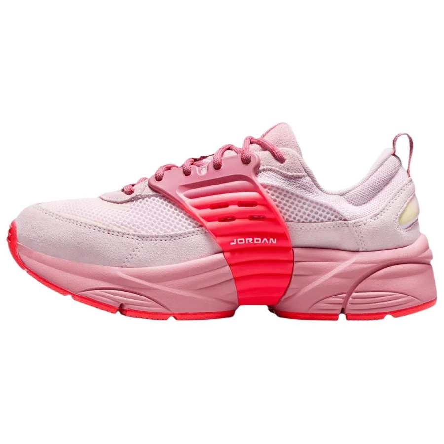 Jordan Jordan Trunner O/s Casual Shoes Unisex Emperor Pink/Track And Field Red