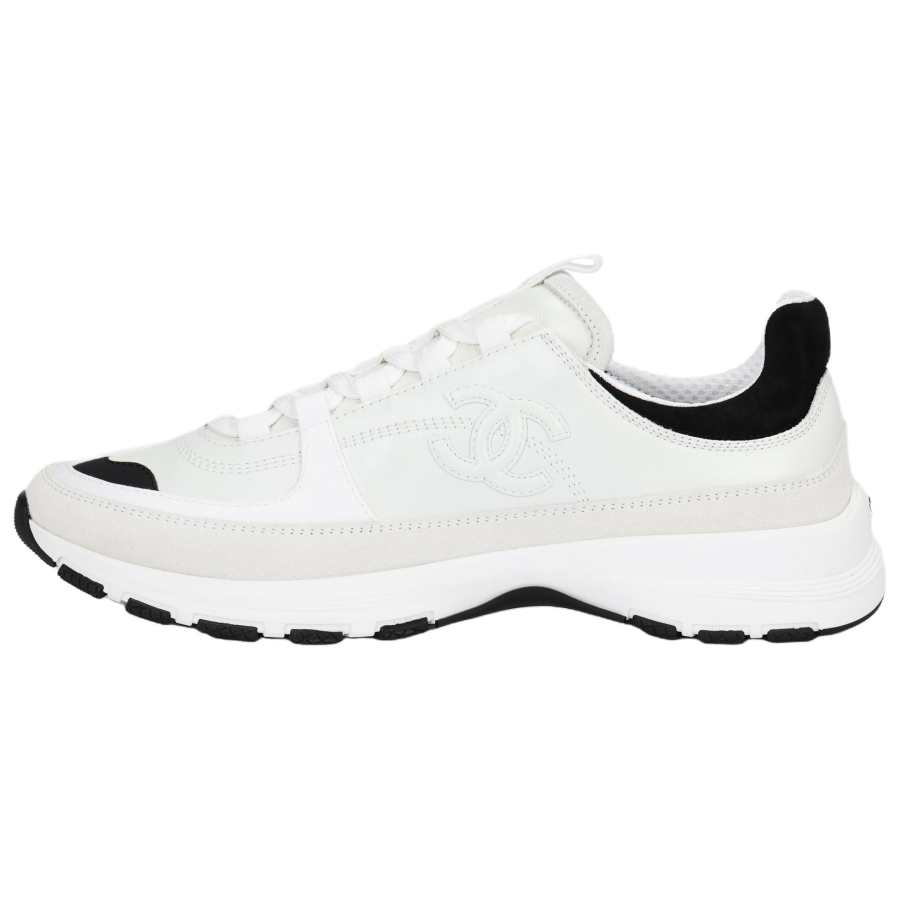 CHANEL 25A Suede Low top Casual Shoes Women's White