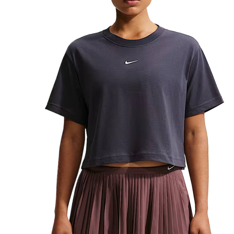 Nike Nike Sportswear Classics T Shirts Women's Grid/Sail Crew Neck Moderate